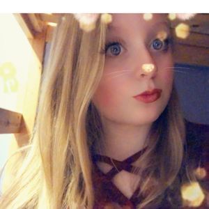 Meet your Posher, Marissa